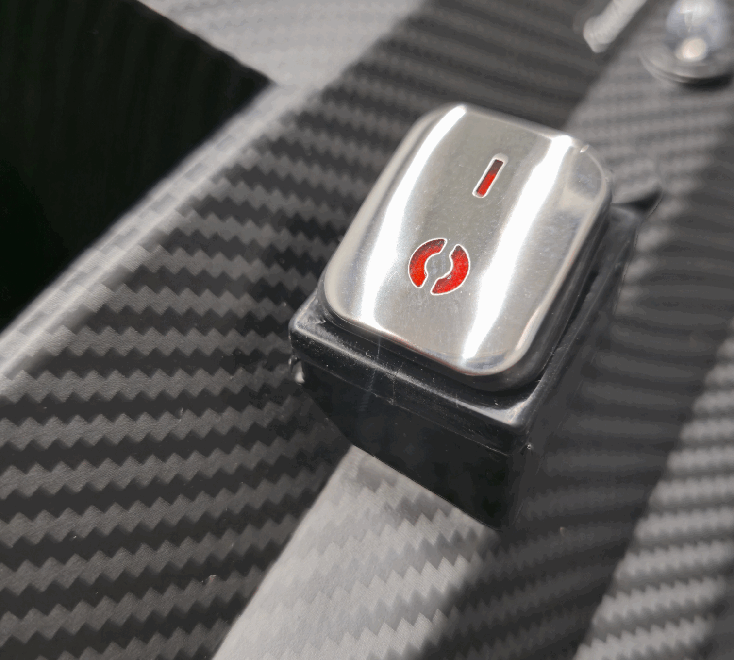 VIKING RS3 CARBON — Vypínač